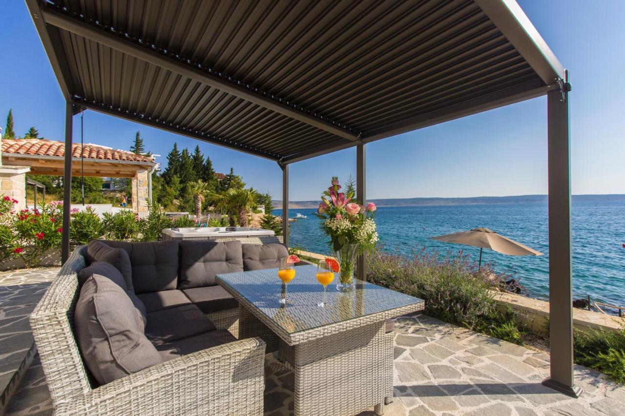 Dalmata Lounge Apartment Starigrad Paklenica Ngoại thất bức ảnh