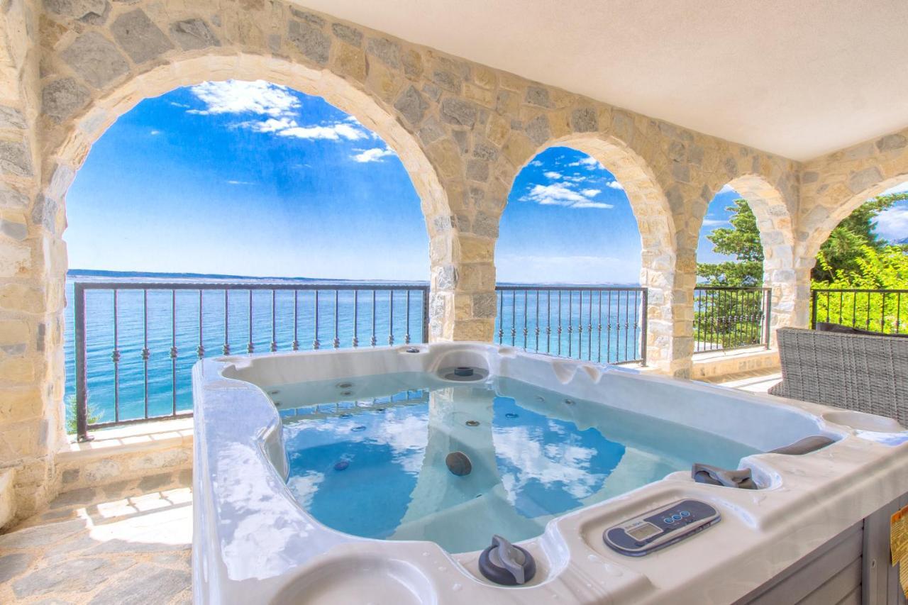 Dalmata Lounge Apartment Starigrad Paklenica Ngoại thất bức ảnh